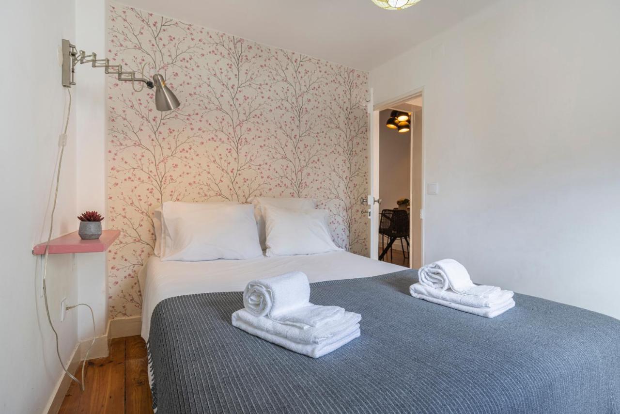 Alfama 2Bdr Duplex Apartment W/ Balcony By Lovelystay Lisboa Kültér fotó