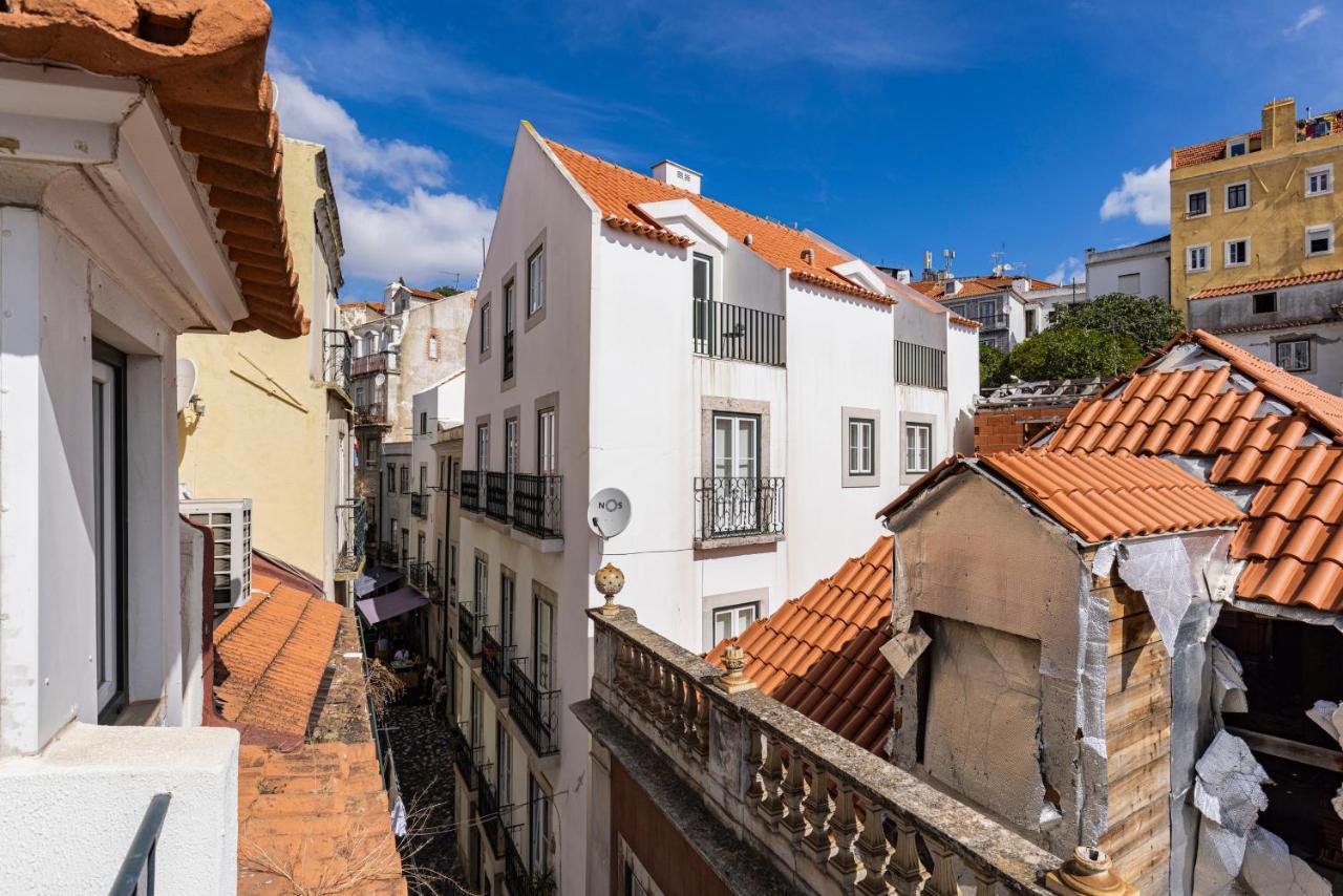 Alfama 2Bdr Duplex Apartment W/ Balcony By Lovelystay Lisboa Kültér fotó