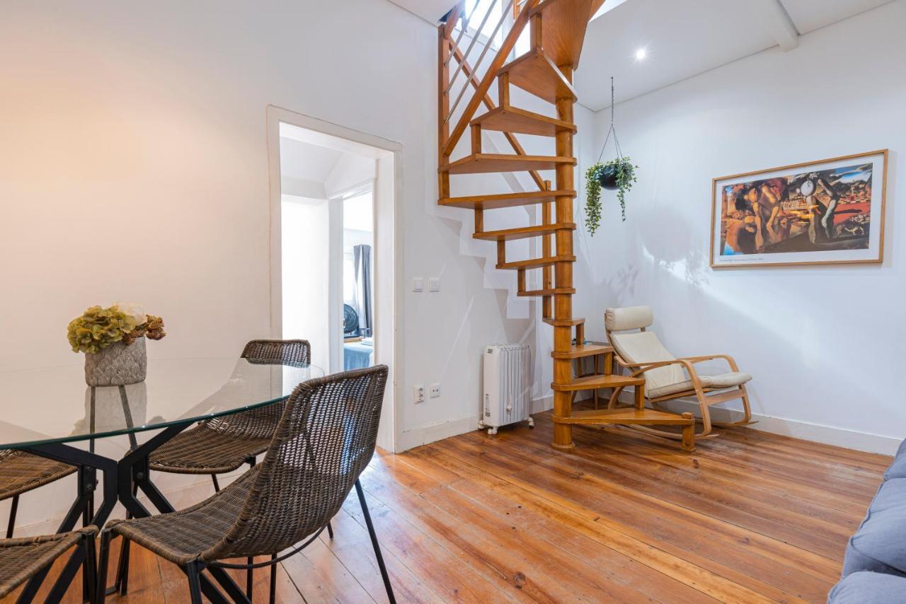 Alfama 2Bdr Duplex Apartment W/ Balcony By Lovelystay Lisboa Kültér fotó